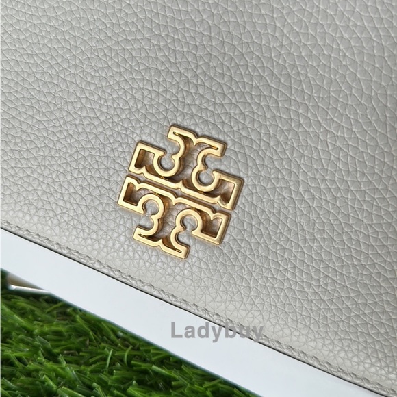 Tory Burch Bags Nwttory Burch Britten Chain Wallet Crossbodybag In